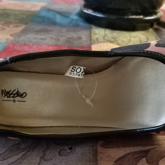 Open toe leopard/cheetah print heels - Picture 4 of 5